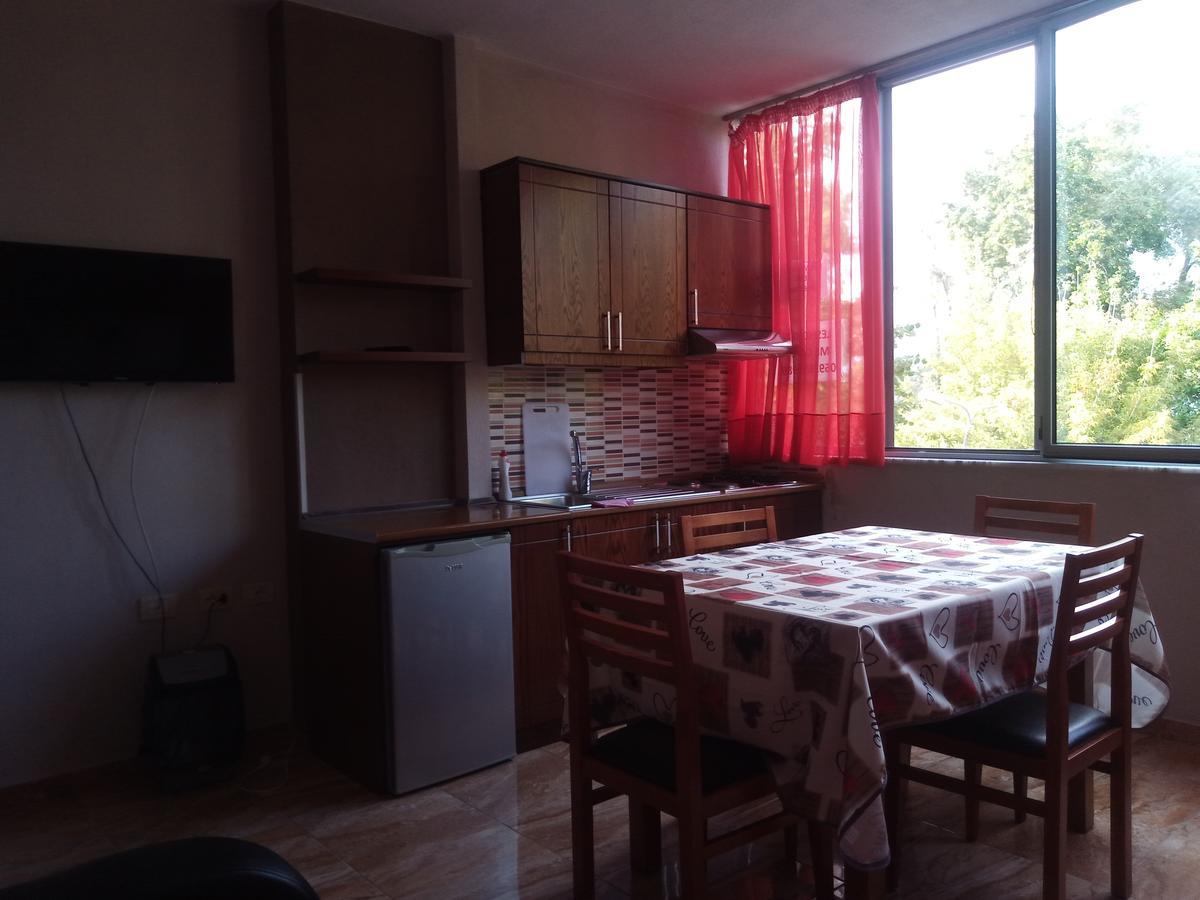 Elio'S Holiday Home Pogradec Kültér fotó